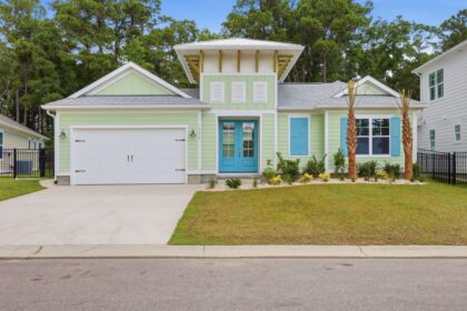 Palm Beach I home in the coastal north carolina master planned community of kingfish bay near the beach.